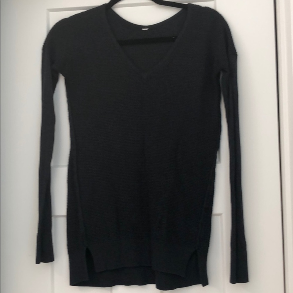 Lululemon sweater.